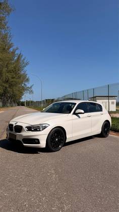 BMW 120i 2.0 16V SPORT ACTIVEFLEX 4P AUTOMÁTICO